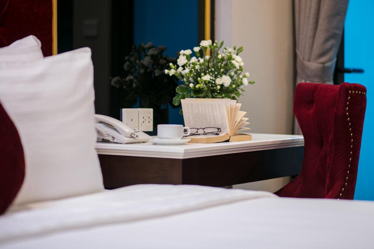 Flora Centre Hotel & Spa ฮานอย ภายนอก รูปภาพ